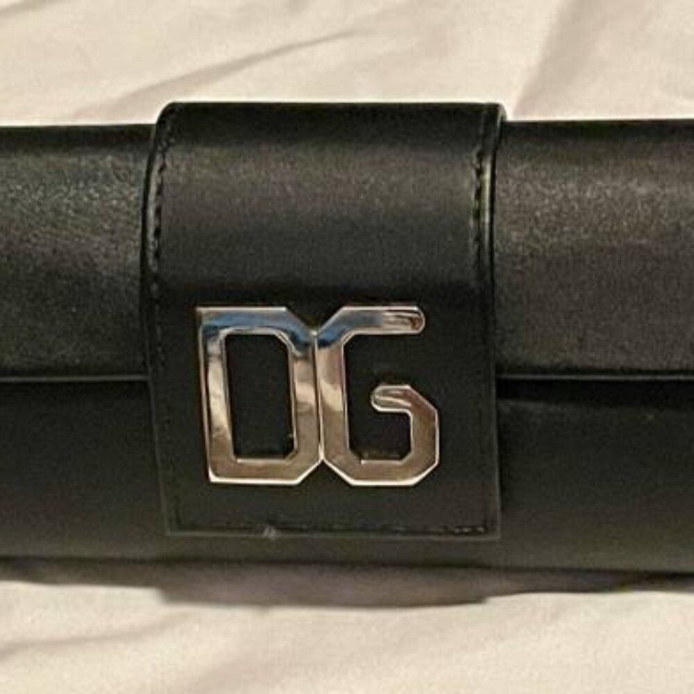DOLCE & GABBANA AUTHENTIC SUNGLASSES CASE SILVER LOGO BLK CLUTCH STYLE LIKE NEW